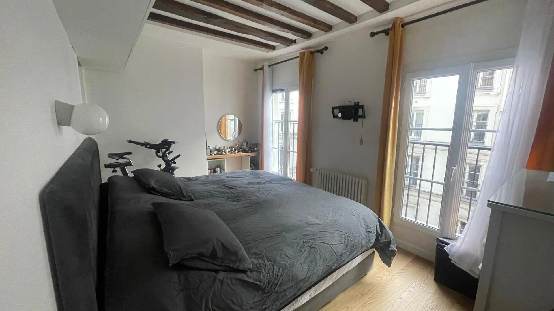 Apparemment Familiale Centre 3ch 3sdb Paris